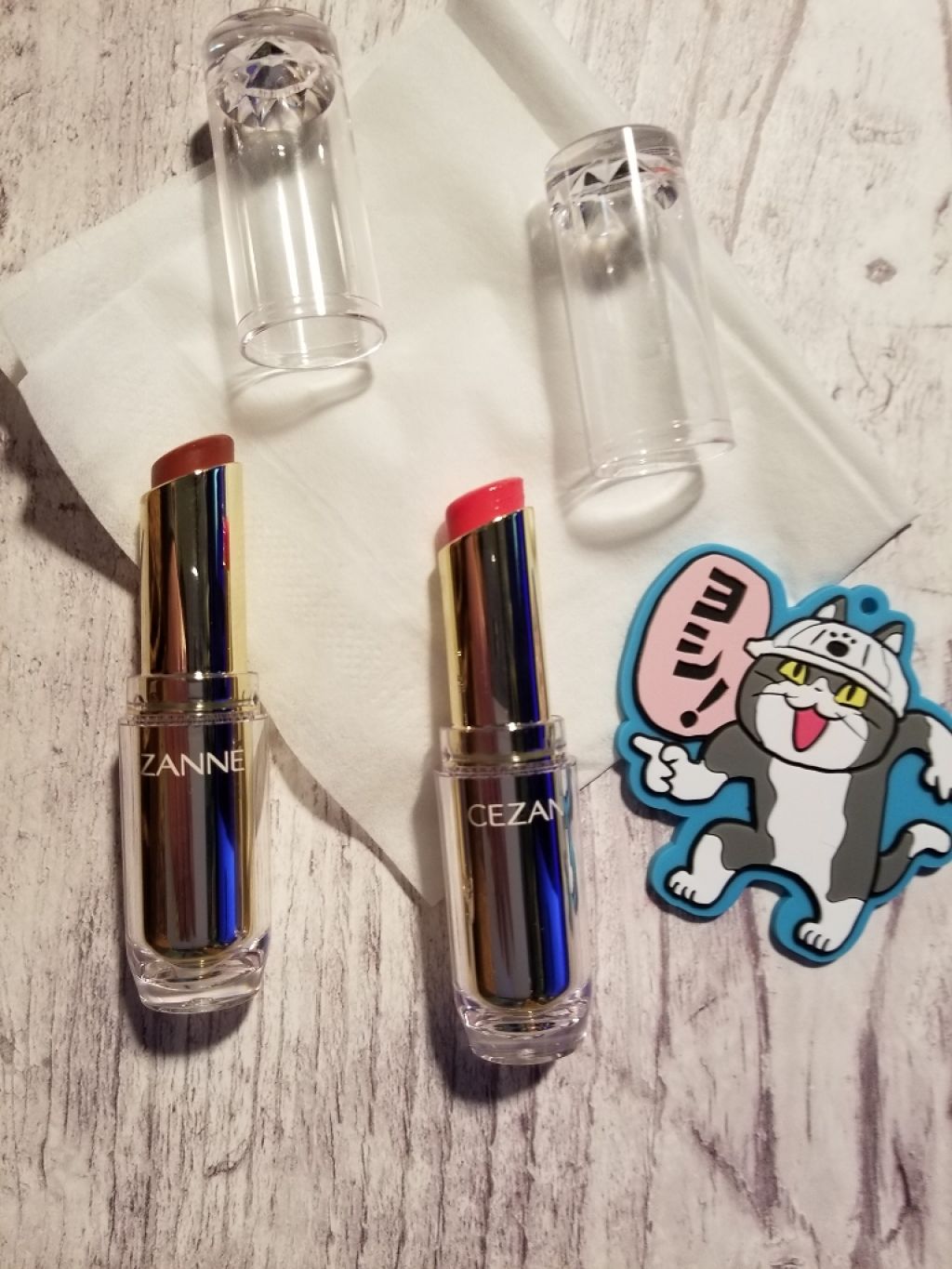 ラスティンググロスリップ/CEZANNE/口紅を使ったクチコミ（2枚目）