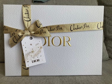 Dior 【旧】プレステージ ル ゴマージュのクチコミ「Dior プレステージ🙌💕
毎年欲しいな。。欲しいな。と思いながらスルーしてきたコフレ✨
今年.....」（1枚目）