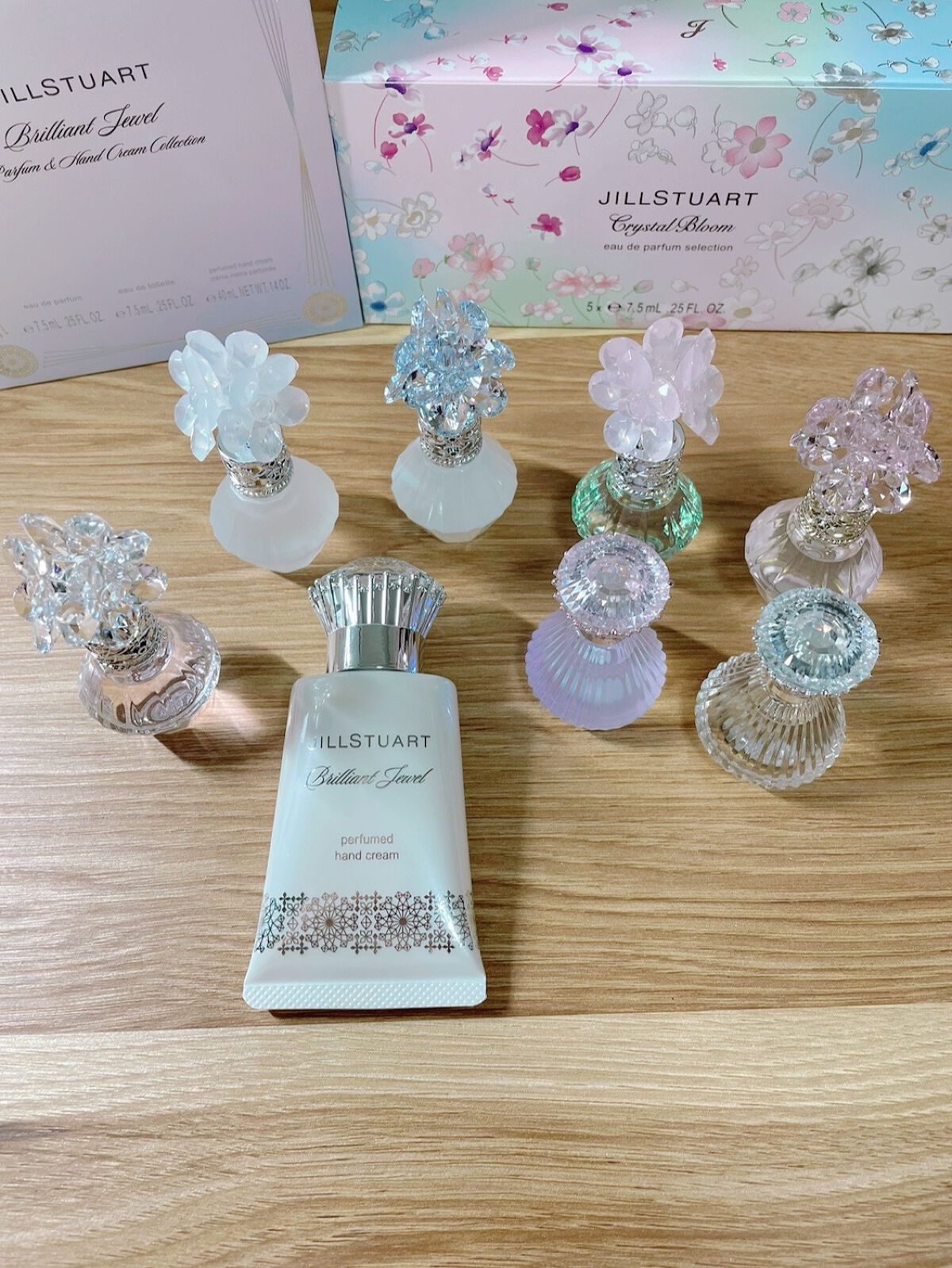 ブリリアントジュエル パフュームド ハンドクリーム/JILL STUART/ハンドクリームを使ったクチコミ（1枚目）