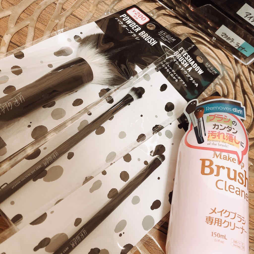 UR GLAM　CHEEK BRUSH/U R GLAM/メイクブラシを使ったクチコミ（2枚目）