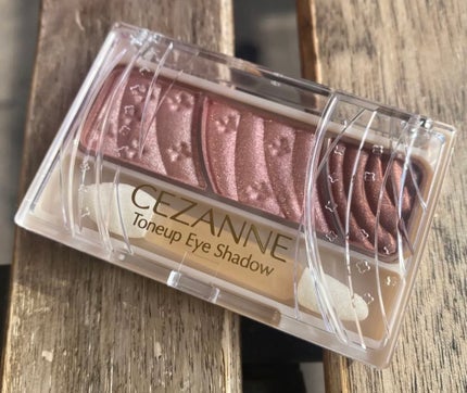 トーンアップアイシャドウ/CEZANNE/アイシャドウパレットを使ったクチコミ(1枚目)