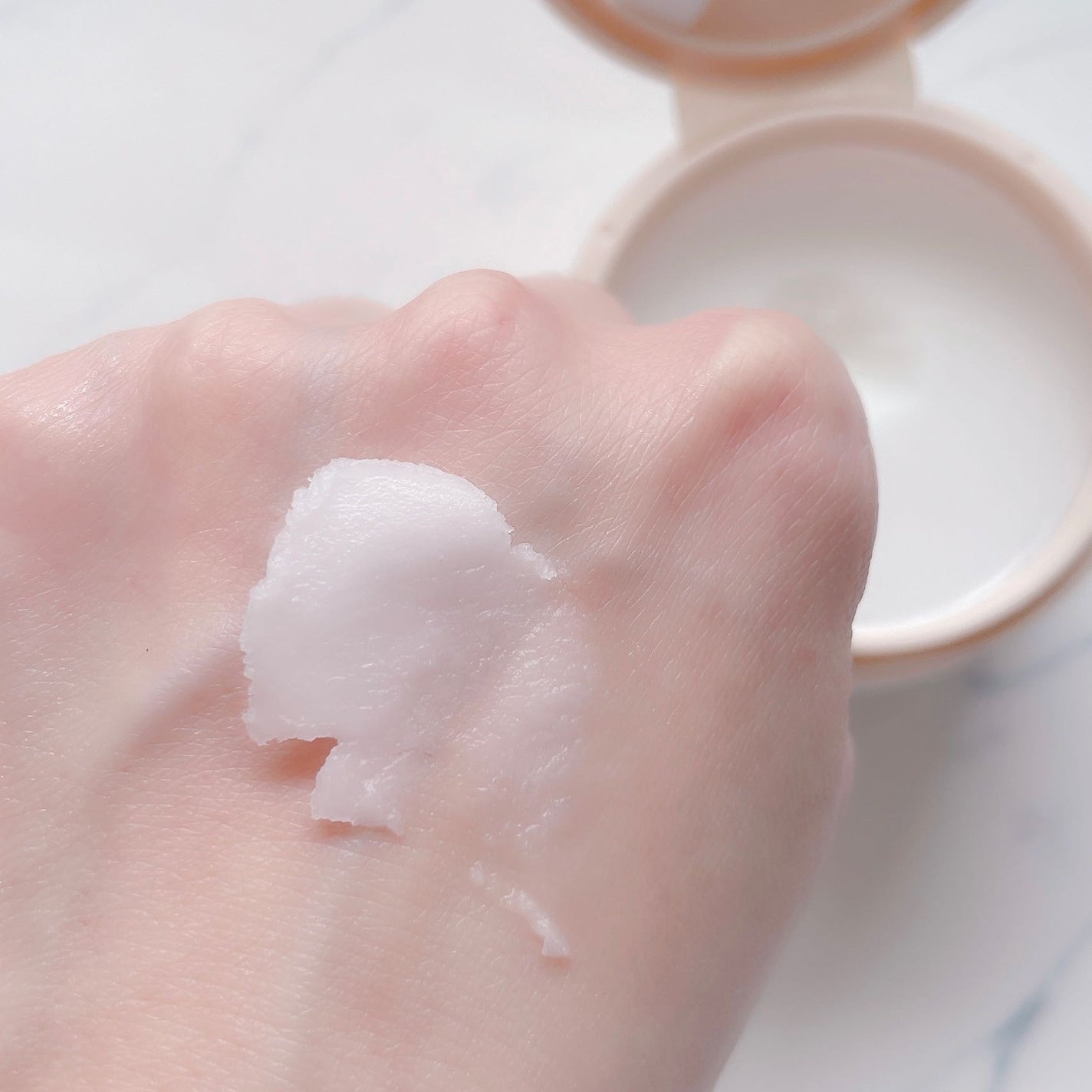 バイオームバリアコラーゲンファーミングクレンジングバーム/UIQ/クレンジングバームを使ったクチコミ(5枚目)