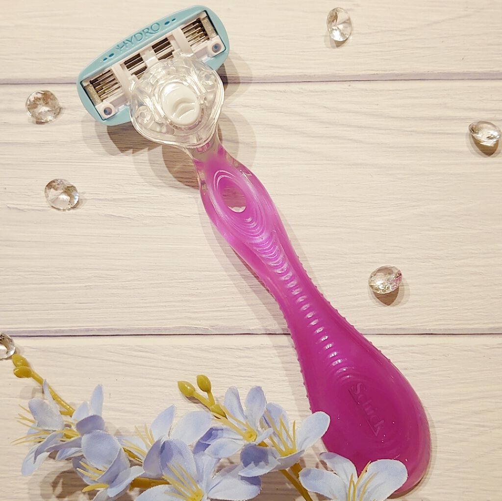 ハイドロシルク ホルダー （刃付き＋替刃１コ）/ハイドロシルク/シェーバーを使ったクチコミ（1枚目）