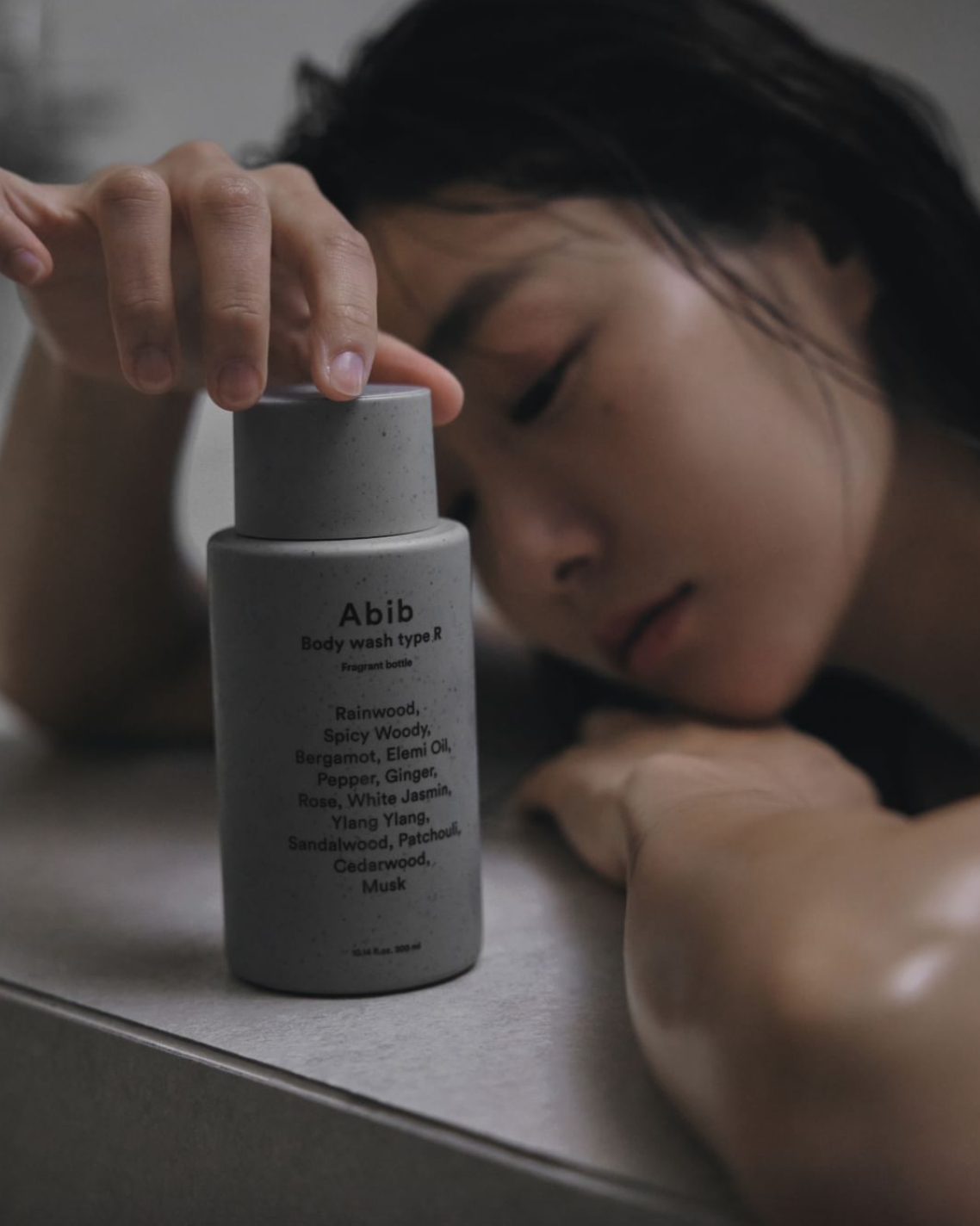 フレグランスボトル ボディエマルジョンS,R/Abib /ボディクリームを使ったクチコミ（3枚目）