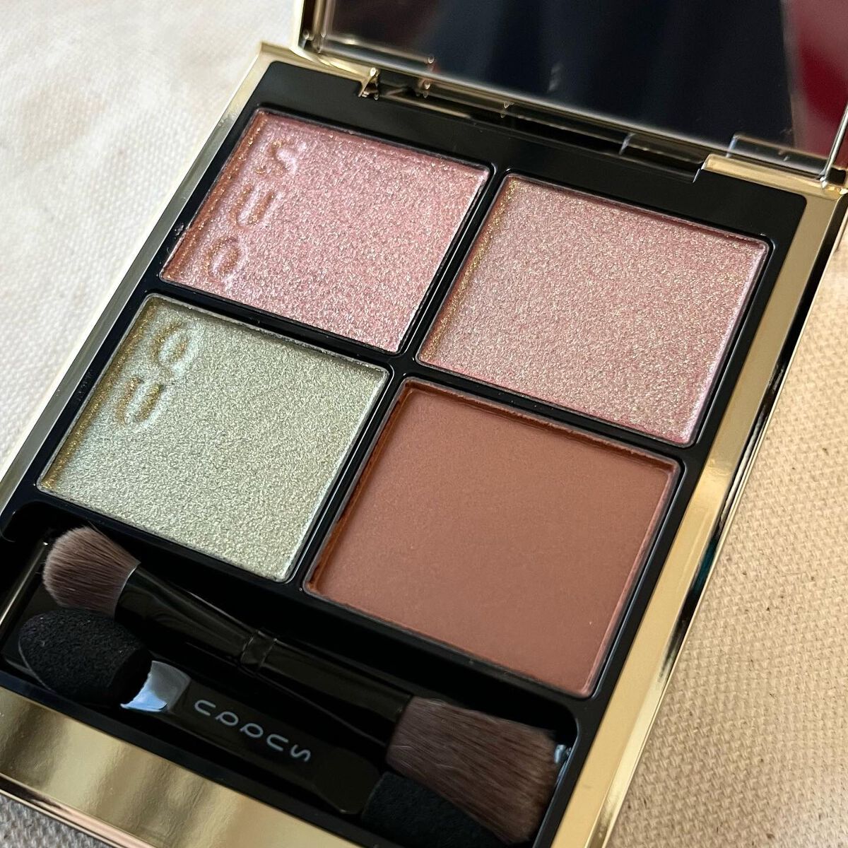 シグニチャー カラー アイズ/SUQQU/アイシャドウパレットを使ったクチコミ(6枚目)