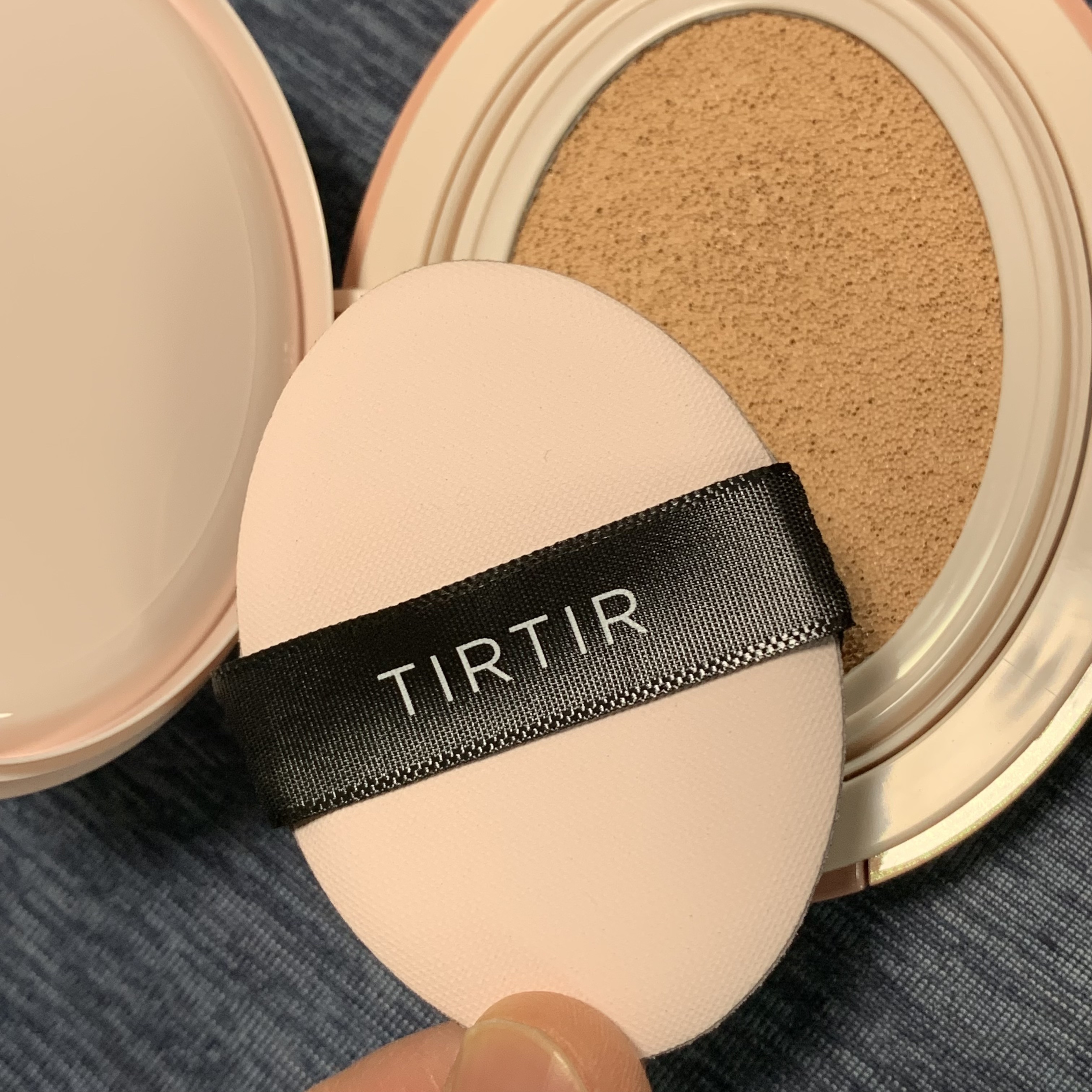 マスクフィットオールカバークッション 21N アイボリー/TIRTIR(ティルティル)/クッションファンデーションを使ったクチコミ（2枚目）