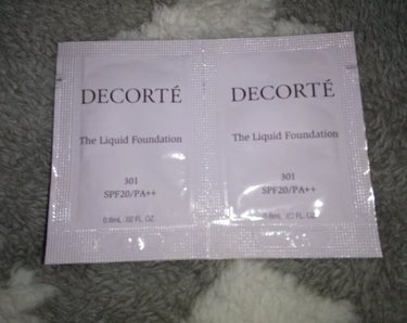 ザ リキッドファンデーション/DECORTÉ/リキッドファンデーションを使ったクチコミ（1枚目）