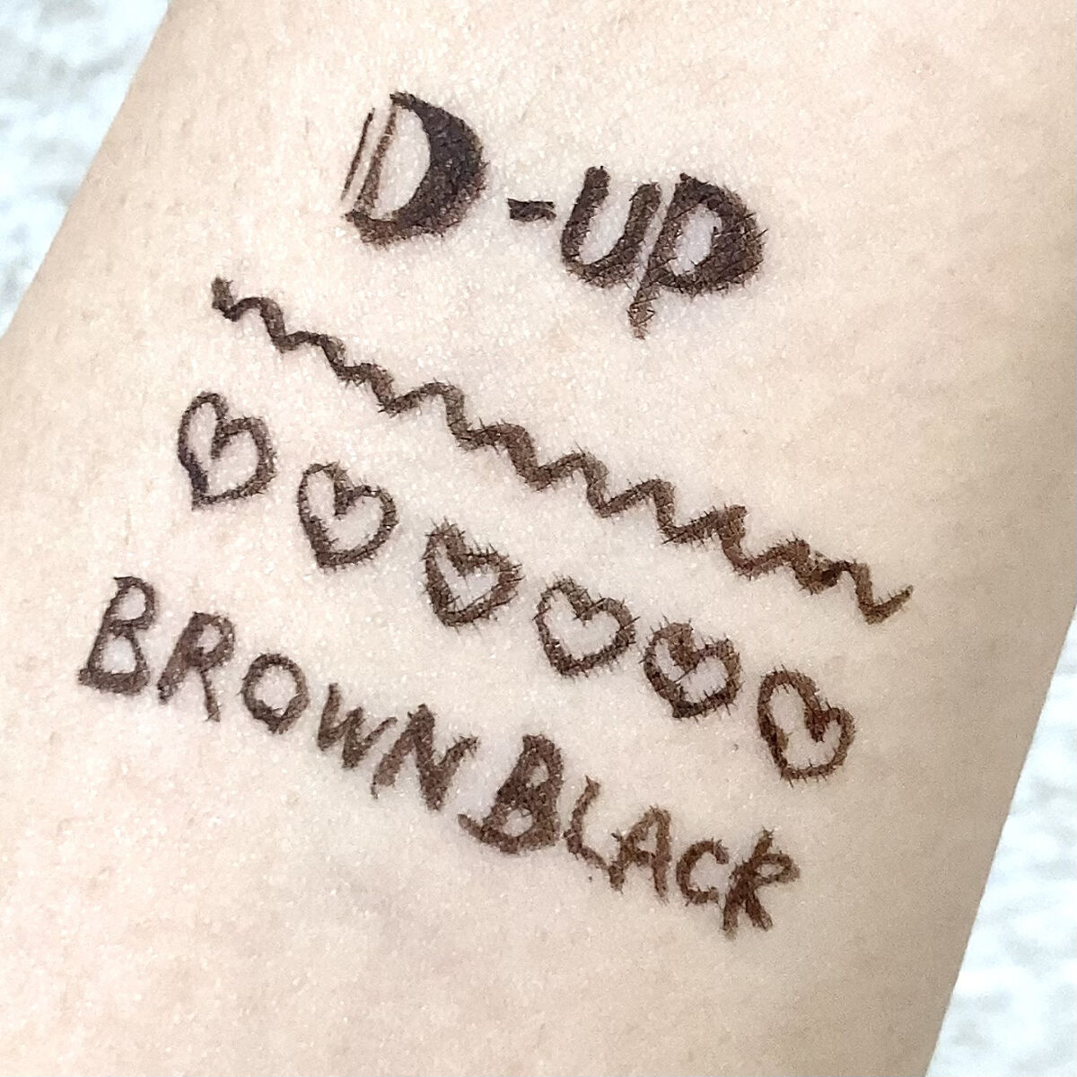 シルキーリキッドアイライナーWP/D-UP/リキッドアイライナーを使ったクチコミ（2枚目）