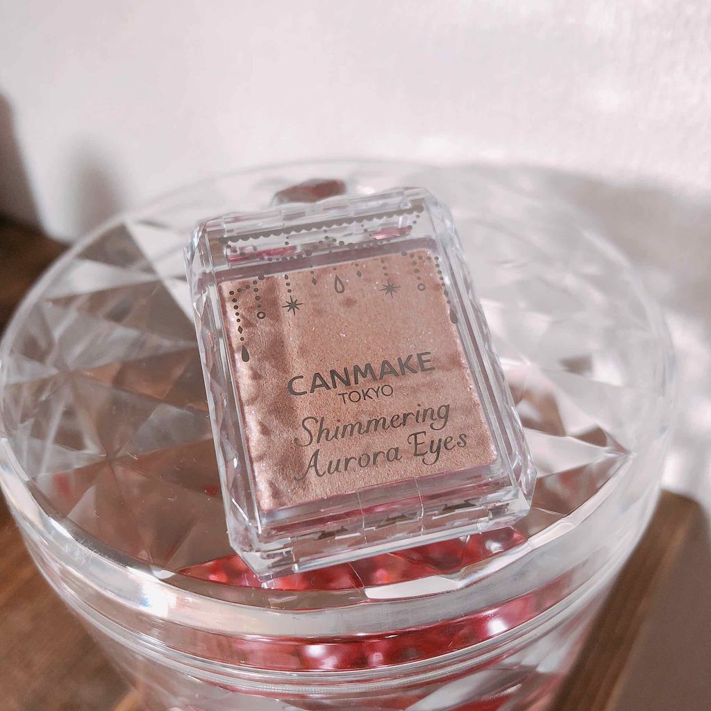 シマリングオーロラアイズ/キャンメイク/単色アイシャドウを使ったクチコミ（1枚目）