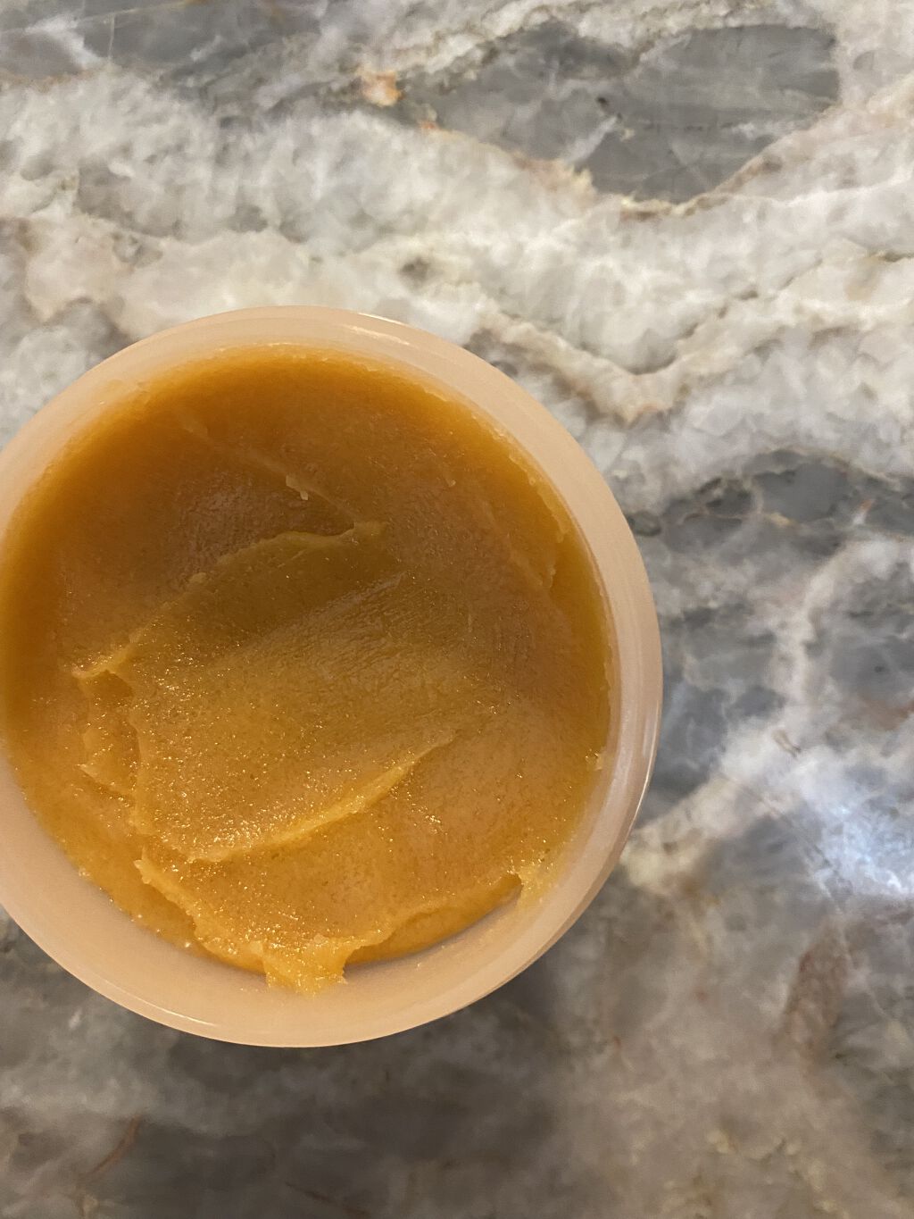  ブラックシュガー パーフェクト エッセンシャルスクラブ 2X オレンジティー/SKINFOOD/スクラブ・ゴマージュを使ったクチコミ（3枚目）