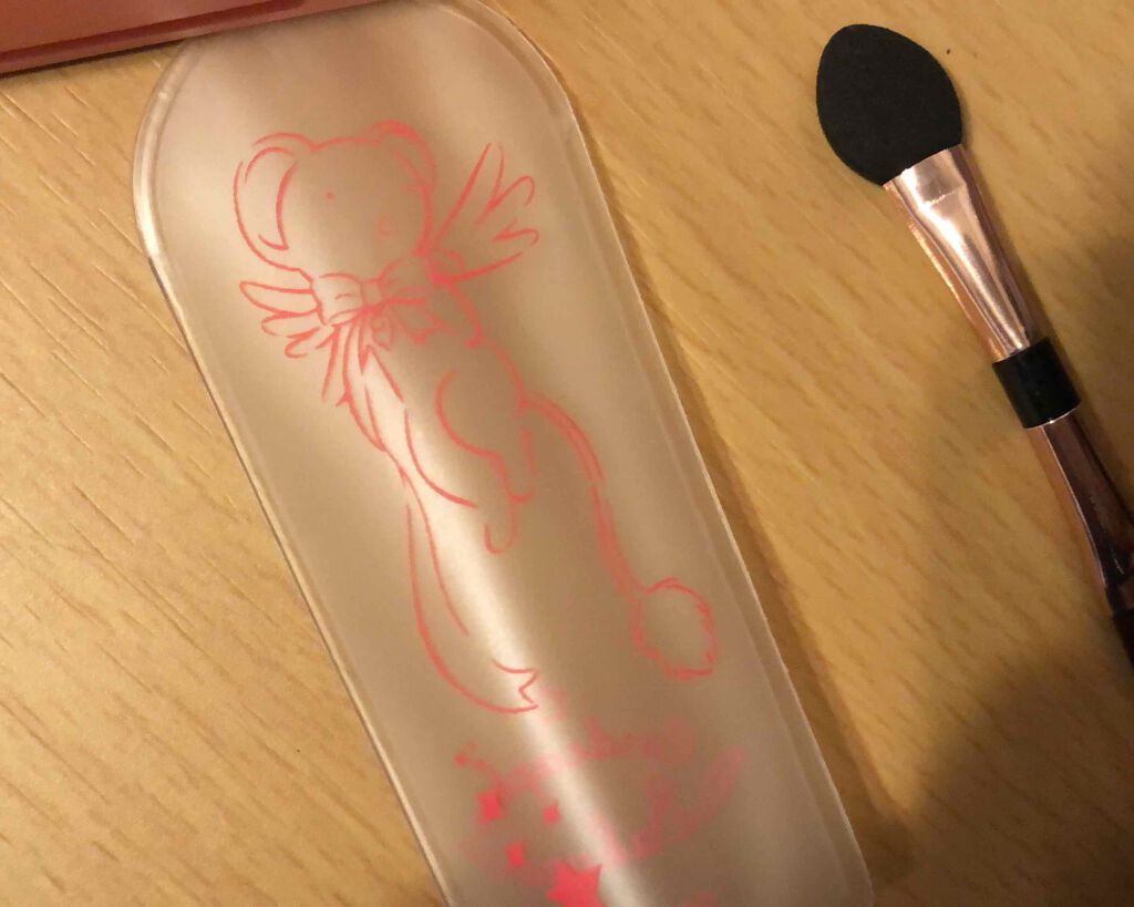 アイシャドウパレット カードキャプターさくら/IT'S DEMO/アイシャドウパレットを使ったクチコミ（3枚目）