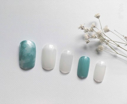 カラフルネイルズ/キャンメイク/マニキュアを使ったクチコミ(2枚目)