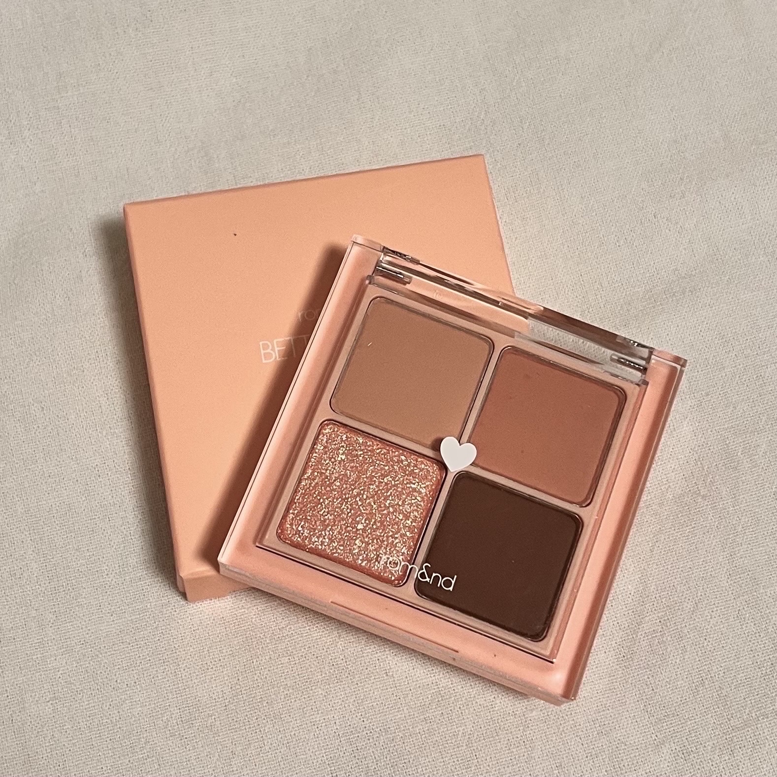 ベターザンアイズ/rom&nd/アイシャドウパレットを使ったクチコミ（1枚目）