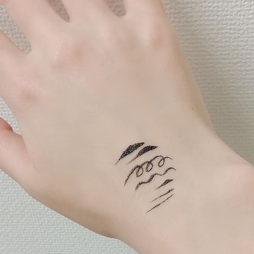 ベルサイユのばら リキッドアイライナー/クレアボーテ/リキッドアイライナーを使ったクチコミ（2枚目）