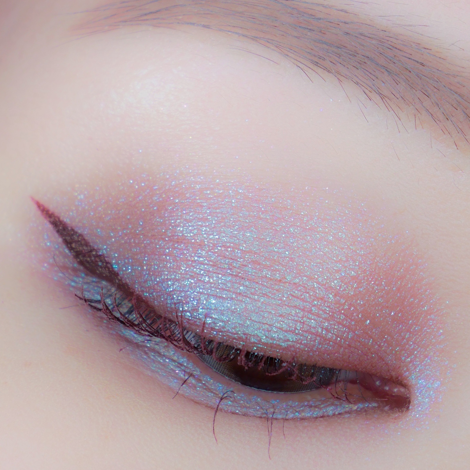 プレスド アイシャドー（レフィル） M ブラック 990 B/shu uemura/単色アイシャドウを使ったクチコミ（2枚目）