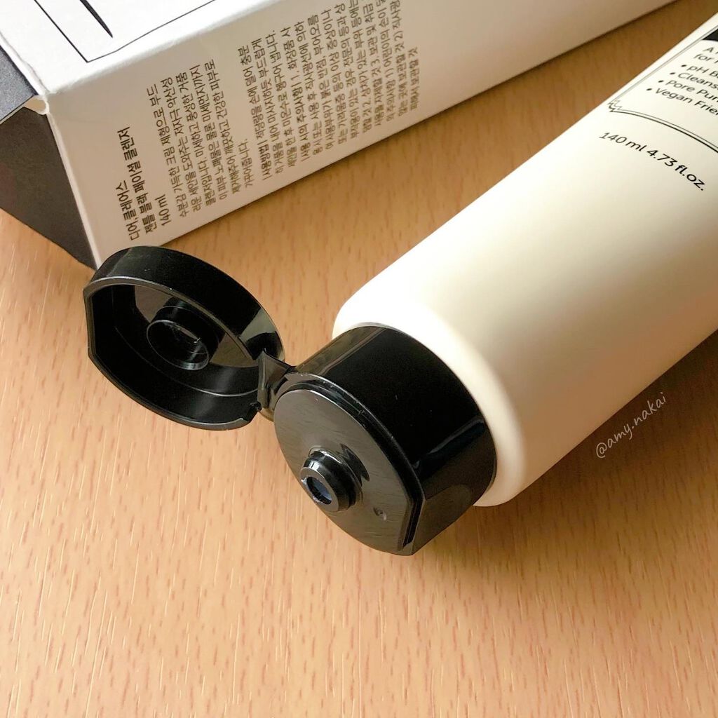 ジェントルブラックフェイシャルクレンザー(140ml)/Klairs/洗顔フォームを使ったクチコミ（3枚目）