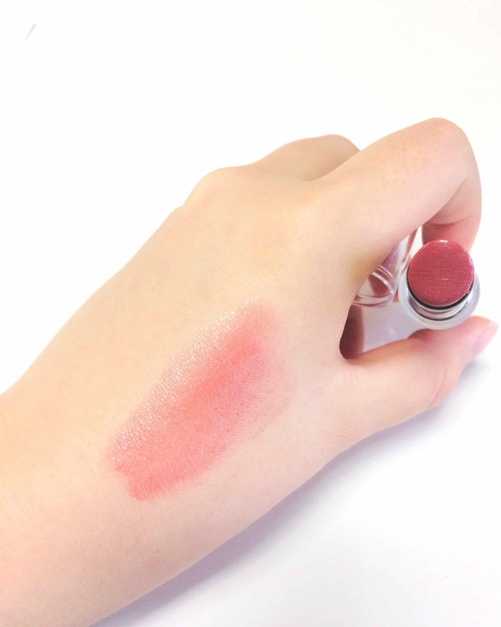 ラスティンググロスリップ/CEZANNE/口紅を使ったクチコミ（2枚目）