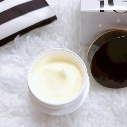 yuki on LIPS 「#MiCOMOiꙬ꙳/今のお肌だけじゃなくて…未来のお肌の事も..」(4枚目)