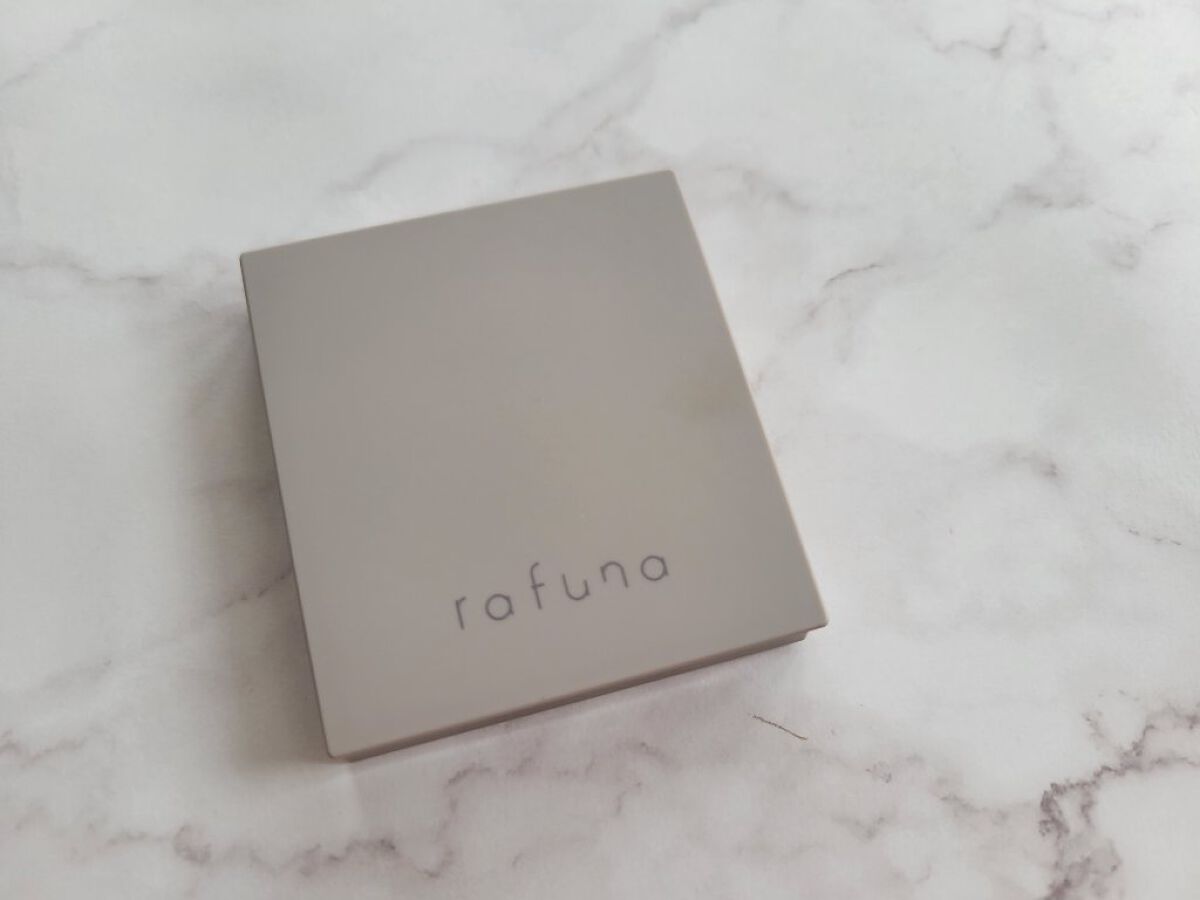 デザイニングアイカラー 01 ナチュラルブラウン/rafuna/アイシャドウパレットを使ったクチコミ（3枚目）