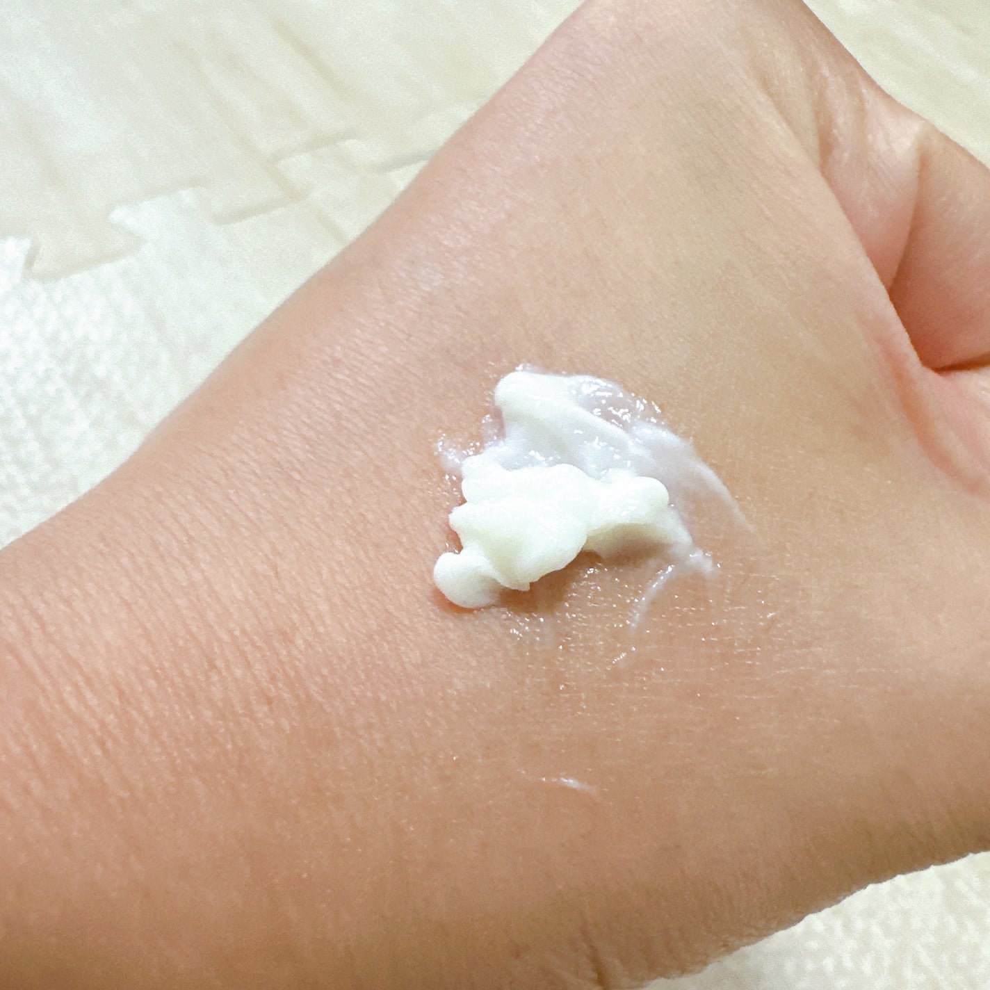 極潤 薬用ハリクリーム/肌ラボ/フェイスクリームを使ったクチコミ(5枚目)