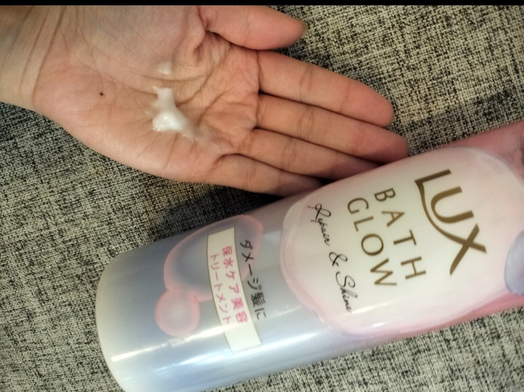 バスグロウ ストレート&シャイン シャンプー/トリートメント/LUX/市販シャンプーを使ったクチコミ（3枚目）