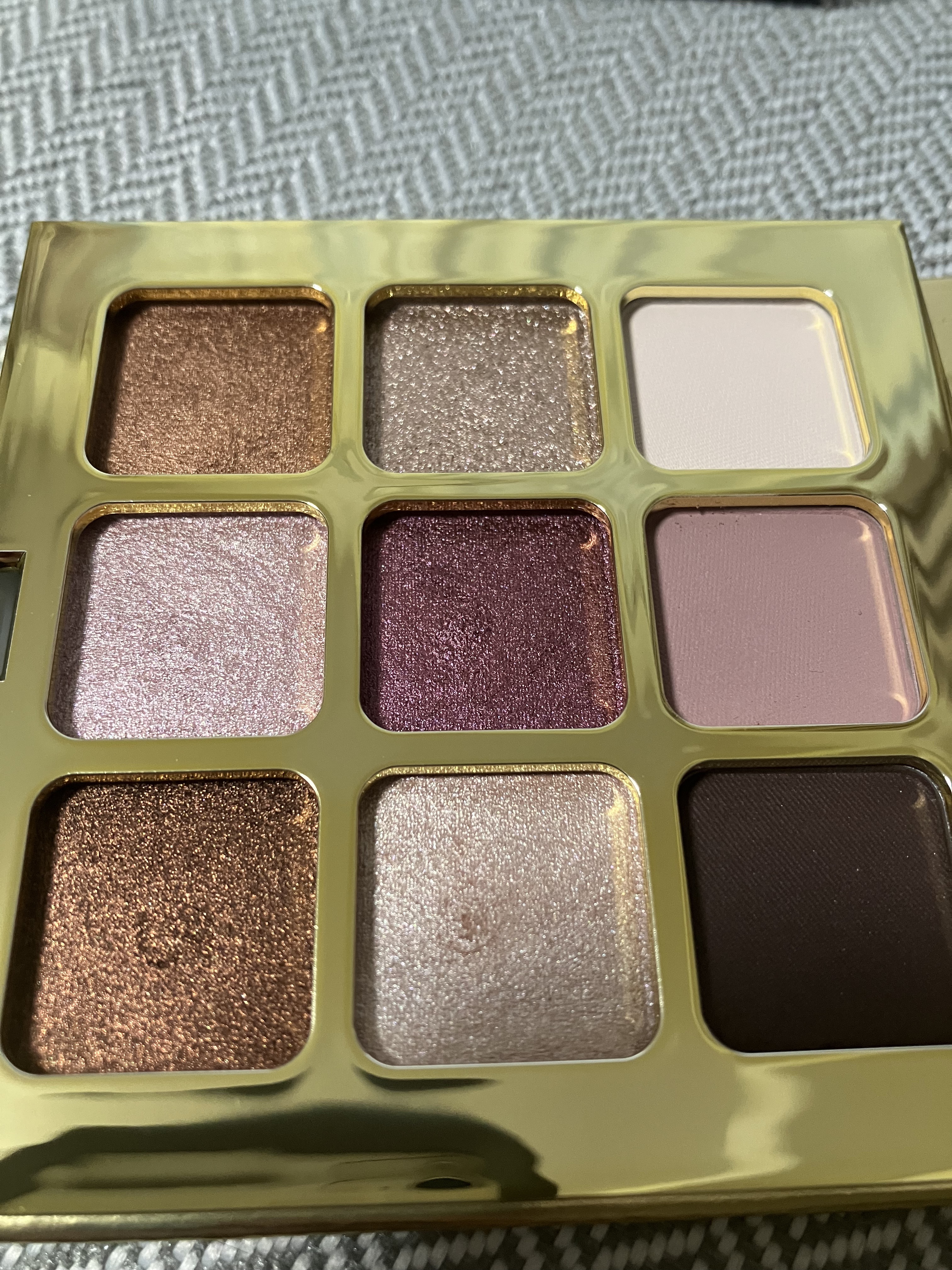 スターライト ドリームス アイシャドウ パレット /ローラ メルシエ/アイシャドウパレットを使ったクチコミ（2枚目）