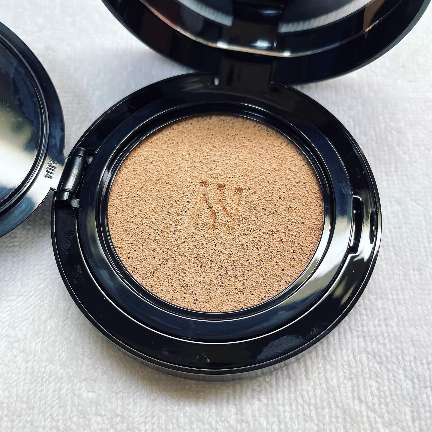 ブラック クッション/HERA/クッションファンデーションを使ったクチコミ（3枚目）