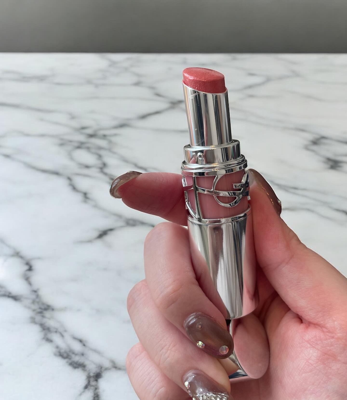 YSL ラブシャイン リップスティック 150 NUDE LINGERIE ヌード ランジェリー/YVES SAINT LAURENT BEAUTE/口紅を使ったクチコミ（3枚目）