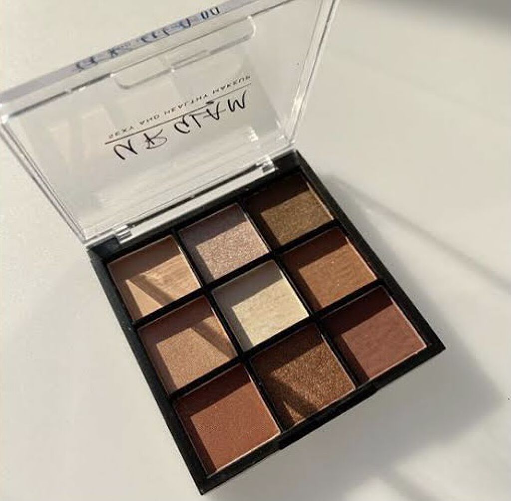 UR GLAM　BLOOMING EYE COLOR PALETTE/U R GLAM/アイシャドウパレットを使ったクチコミ（2枚目）