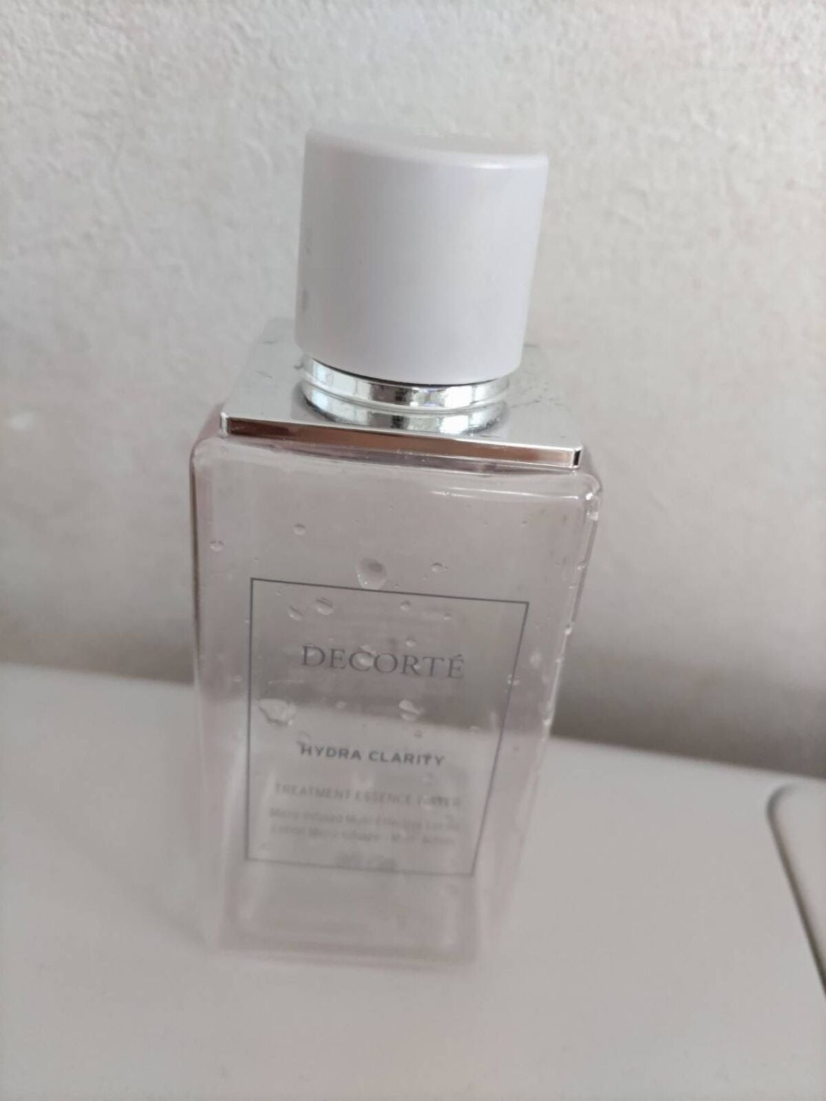 イドラクラリティ 薬用 トリートメント エッセンス ウォーター/DECORTÉ/化粧水を使ったクチコミ(1枚目)