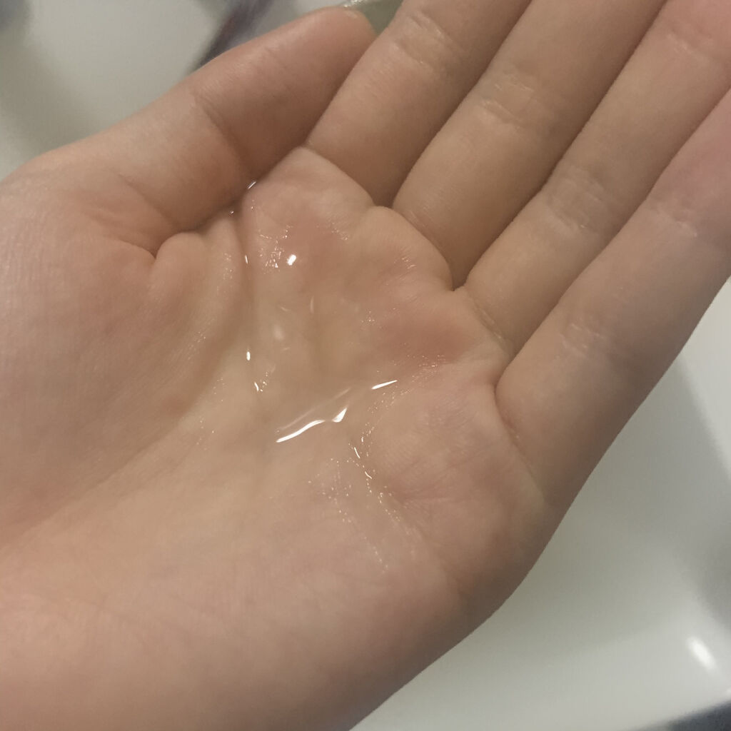 ALLNA ORGANIC ヘアエッセンスのクチコミ「YouTuberのUchanさんおすすめのヘアオイル！

ブリーチ繰り返して何を塗っても髪がま.....」（3枚目）