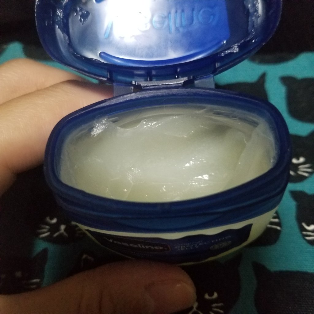 オリジナル ピュアスキンジェリー/ヴァセリン/ボディクリームを使ったクチコミ（3枚目）