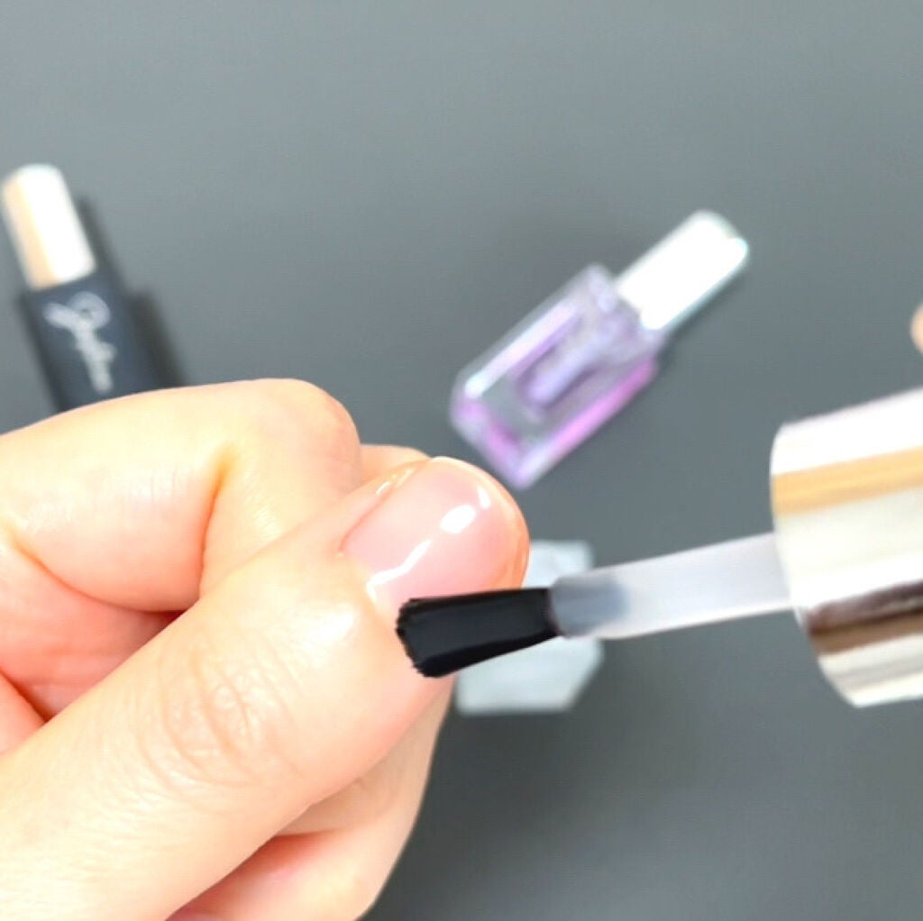 Somptueux(ソンプチュー) ベースコート/DAISO/ネイルベースコートを使ったクチコミ(2枚目)