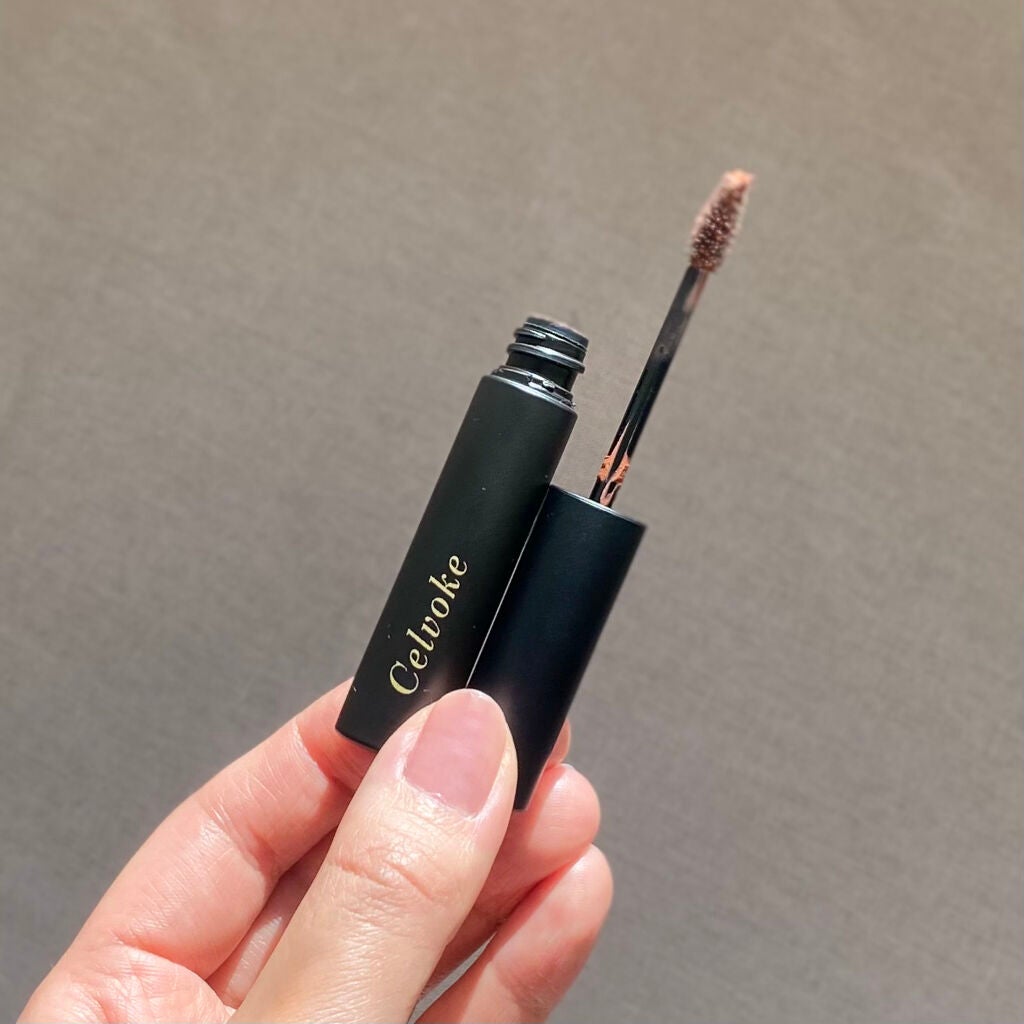 セルヴォーク インディケイトアイブロウマスカラ C/Celvoke/眉マスカラを使ったクチコミ(5枚目)