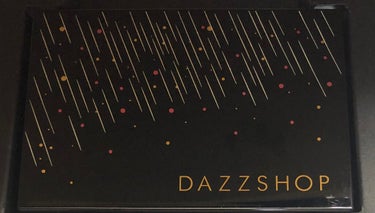 HOLIDAY EYESHADOW PALETTE /DAZZSHOP/パウダーアイシャドウを使ったクチコミ（2枚目）