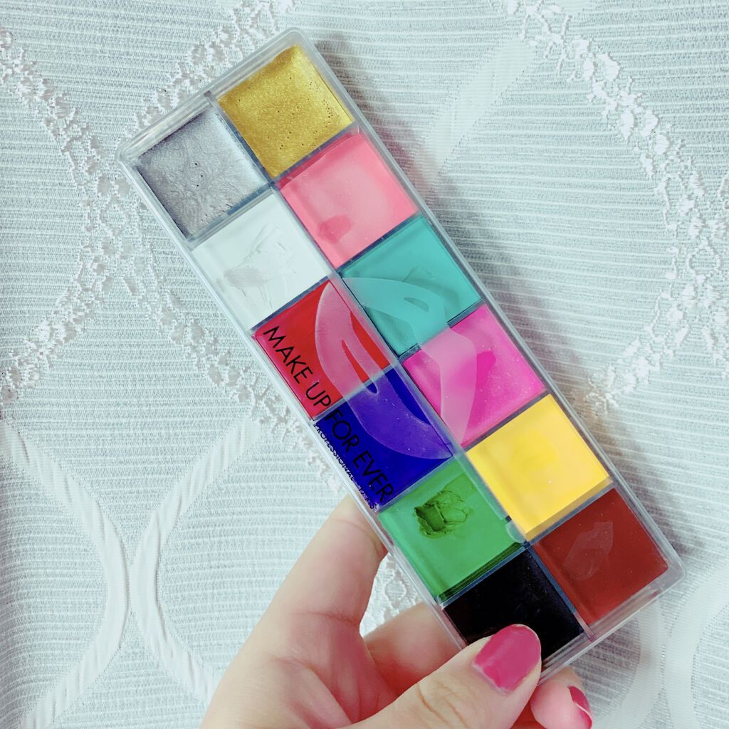 83%OFF!】 12フラッシュカラーケース フェイス ボディメイクアップ