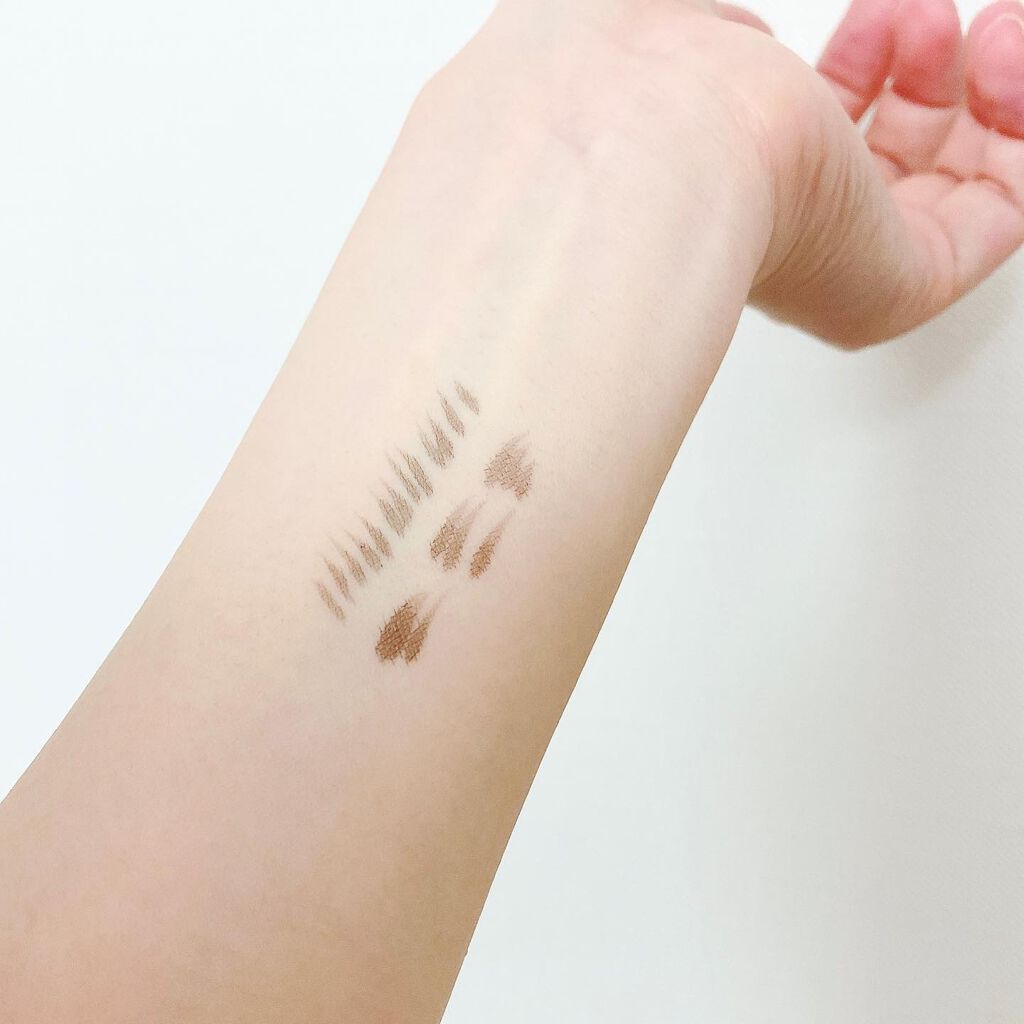 EYE OPENING LINER/UZU BY FLOWFUSHI/リキッドアイライナーを使ったクチコミ(2枚目)