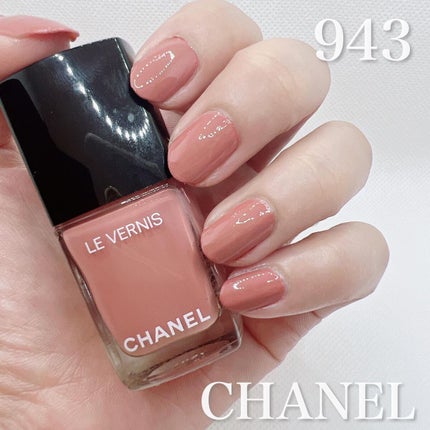 ヴェルニ ロング トゥニュ 943 エニグム<数量限定色>/CHANEL/マニキュアを使ったクチコミ(1枚目)