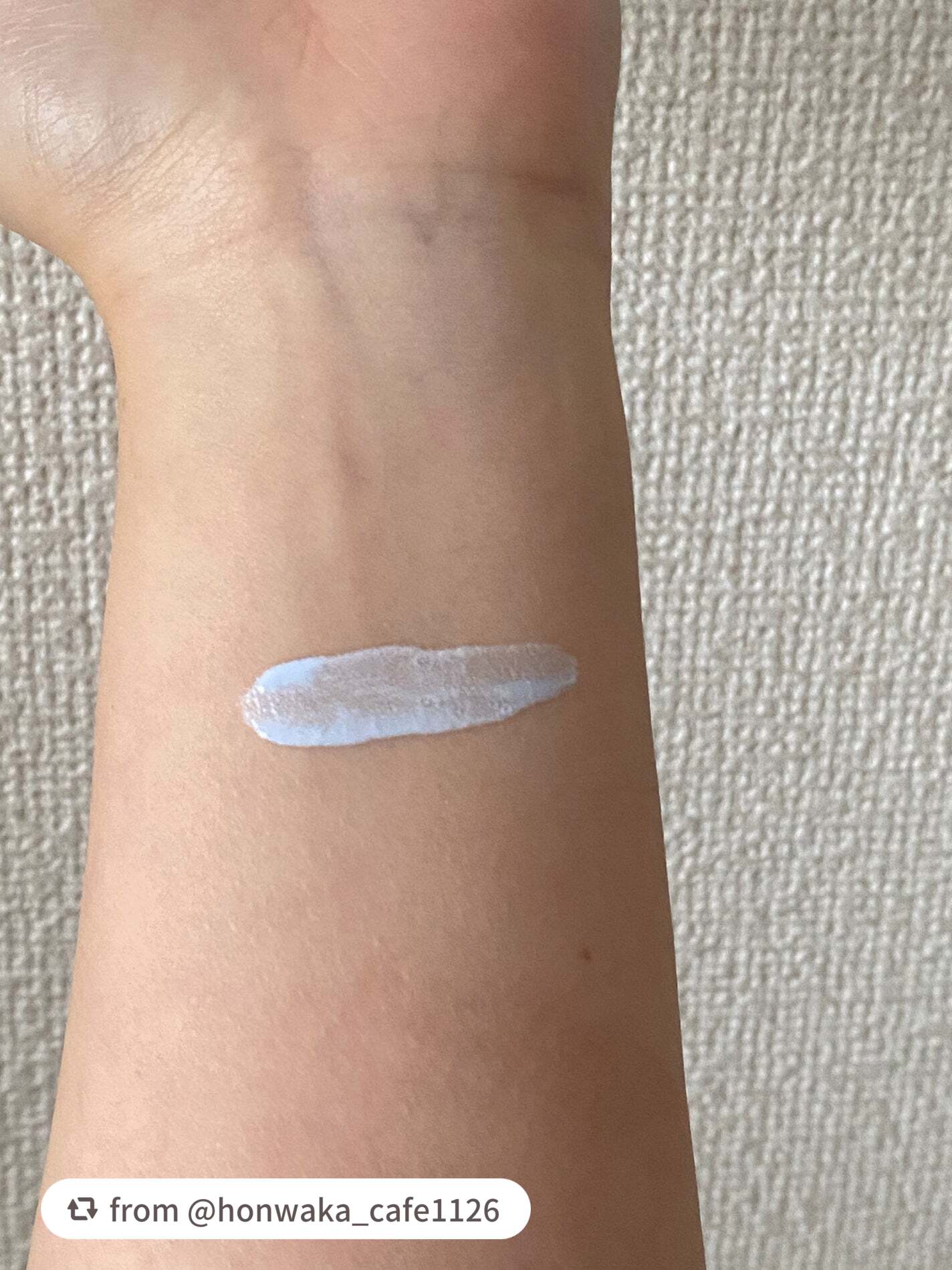 プリズム・リーブル・スキンケアリング・コレクター/GIVENCHY/化粧下地を使ったクチコミ(5枚目)