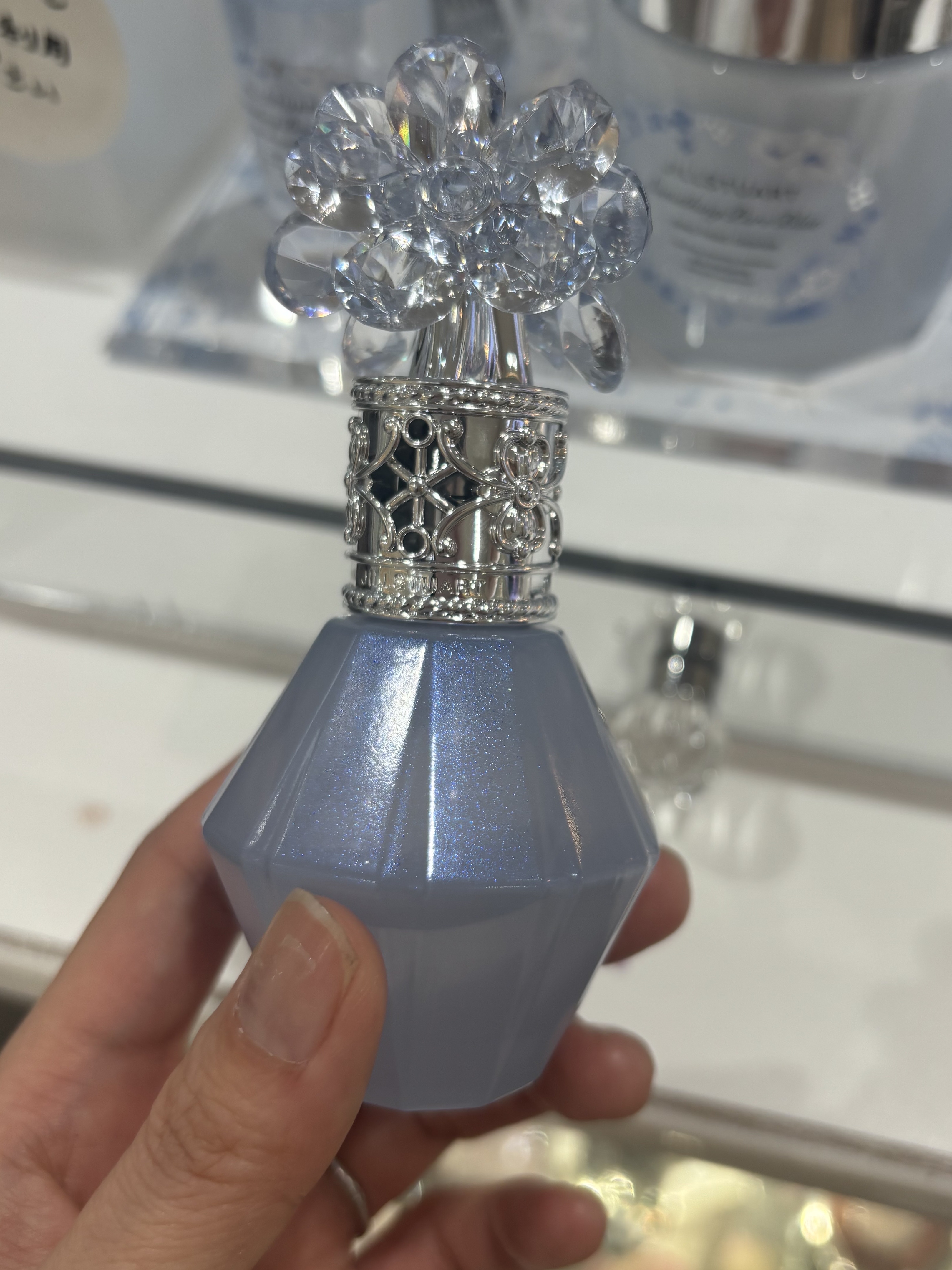 クリスタルブルーム　サムシングピュアブルー セント　パフュームド ヘアミスト/JILL STUART/ヘアミストを使ったクチコミ（1枚目）