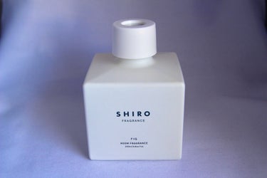 SHIRO フィグ ルームフレグランスのクチコミ「
SHIROフィグ ルームフレグランス買いました〜ಠ_ಠ


美味い！！！(食べてはいません).....」（1枚目）