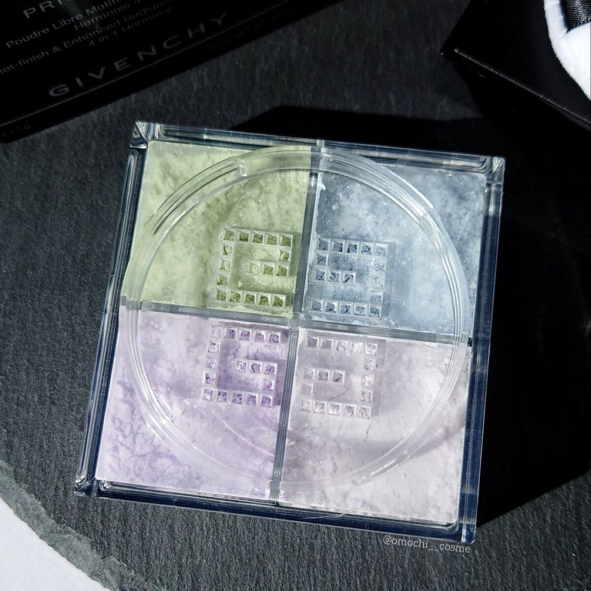 プリズム・リーブル/GIVENCHY/ルースパウダーを使ったクチコミ（3枚目）