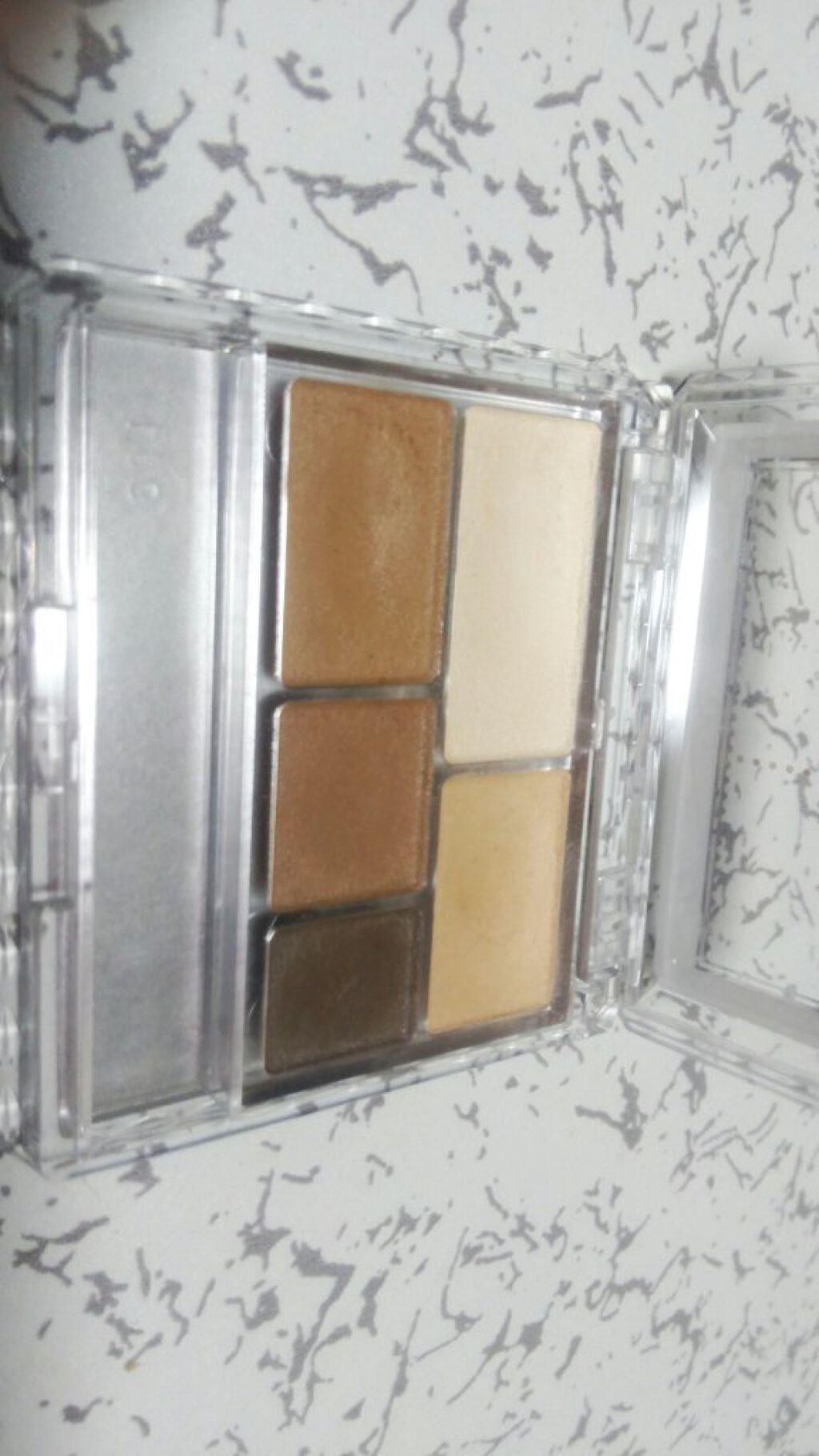 パーフェクトマルチアイズ/キャンメイク/アイシャドウパレットを使ったクチコミ(2枚目)