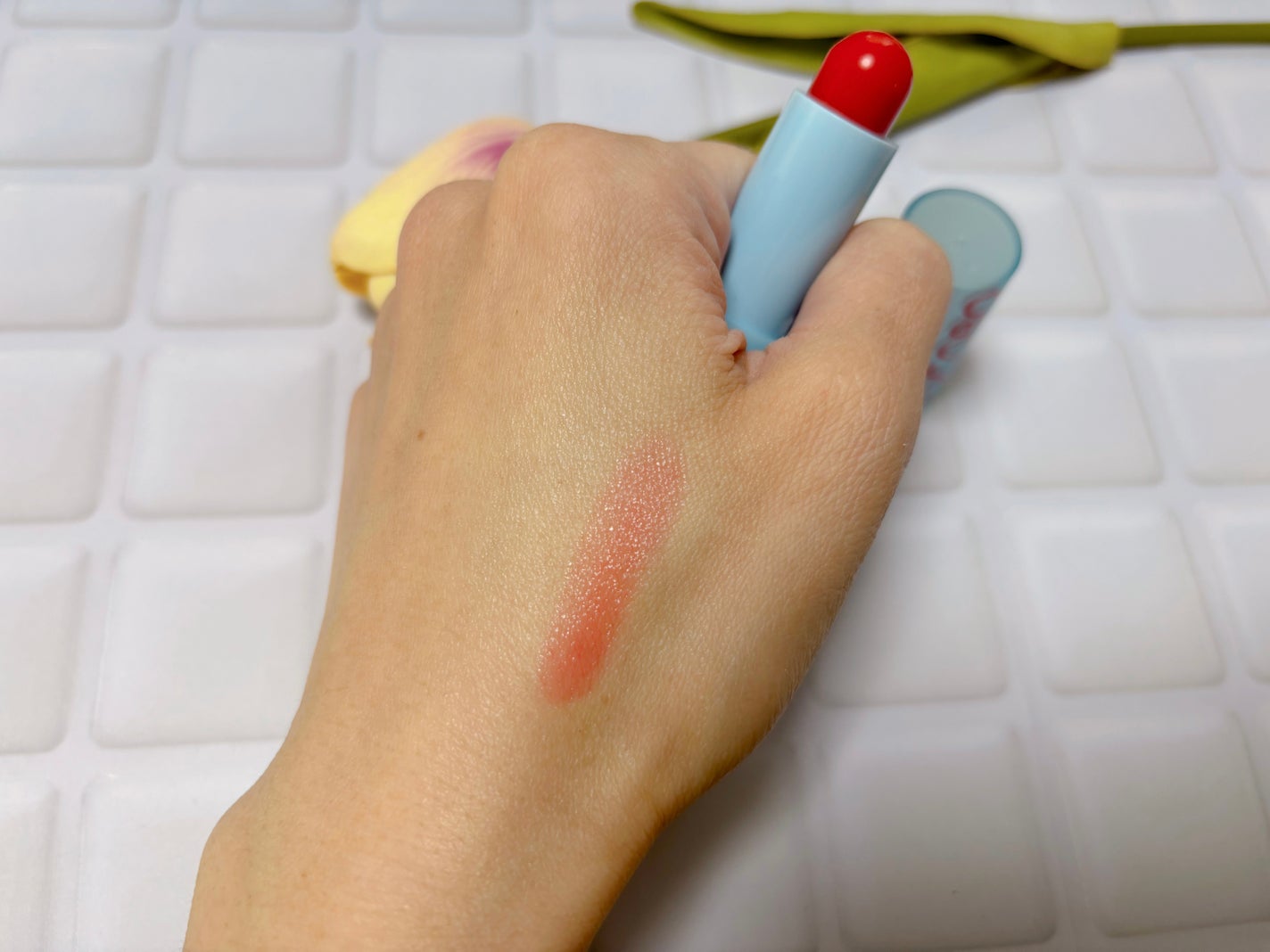 グラスティンティッドリップバーム/TOCOBO/リップバームを使ったクチコミ(3枚目)