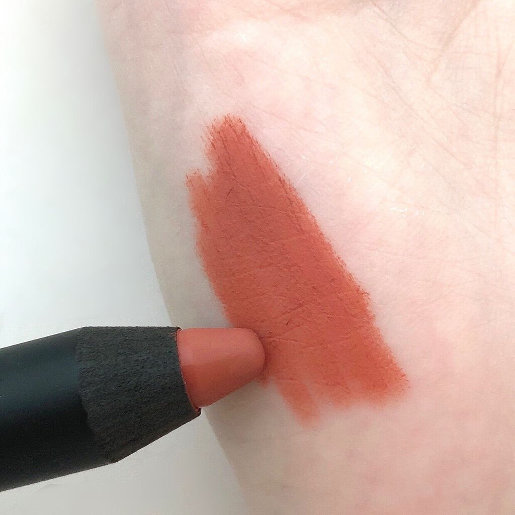 ベルベットマットリップペンシル/NARS/リップライナーを使ったクチコミ(2枚目)