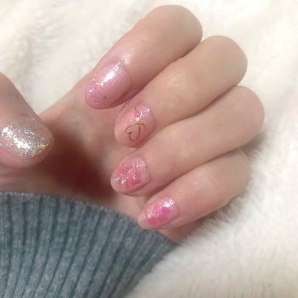 REVLON カラーステイ ジェル エンビー ロングウェア ネイル エナメルのクチコミ「めちゃくちゃ朝早く目が覚めて、やることないからネイルしてみました😚💗
ジェルネイルお休み中で.....」(2枚目)