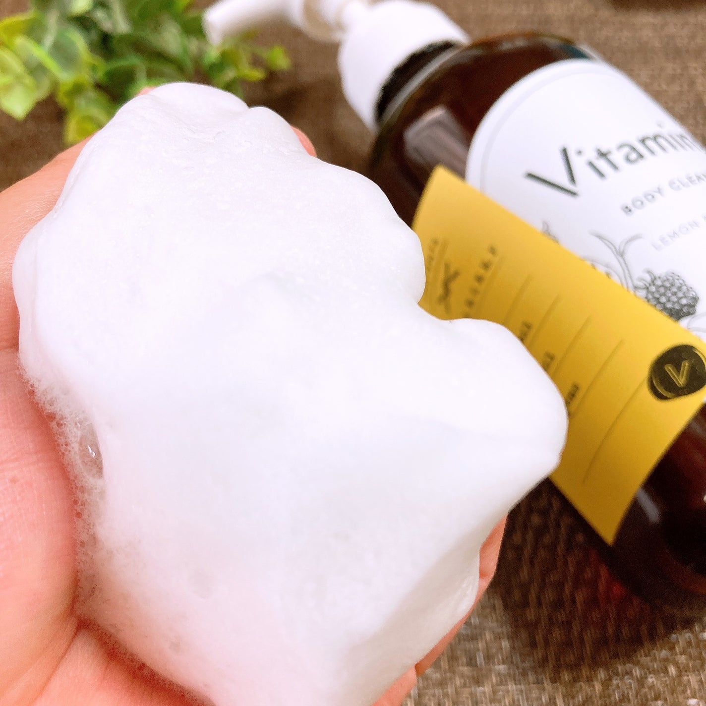 リフレッシングボディソープ(レモン&ベルガモットの香り)/Vitaming/ボディソープを使ったクチコミ(5枚目)
