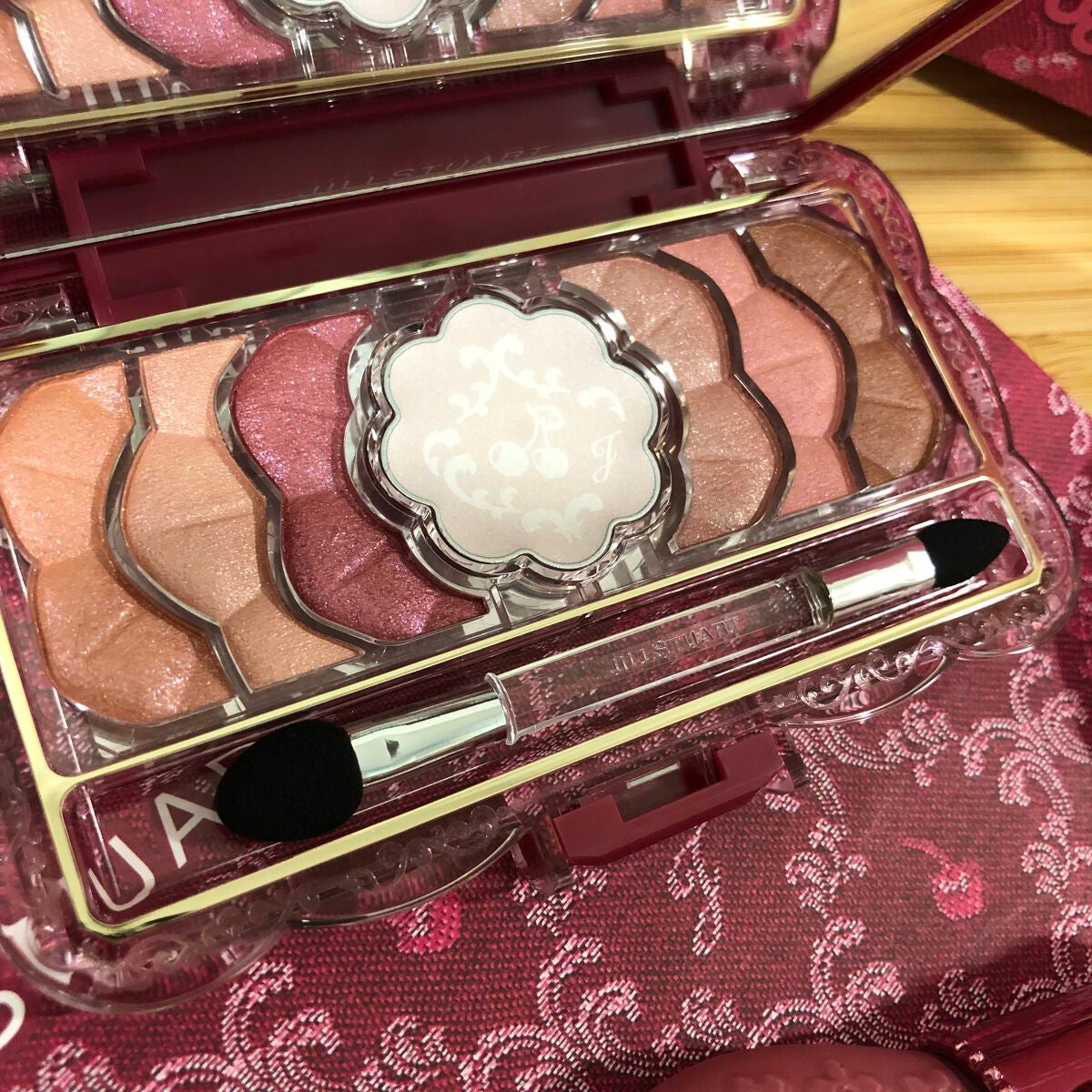 ジルスチュアート ミッドナイトチェリー コレクション/JILL STUART/メイクアップキットを使ったクチコミ(2枚目)