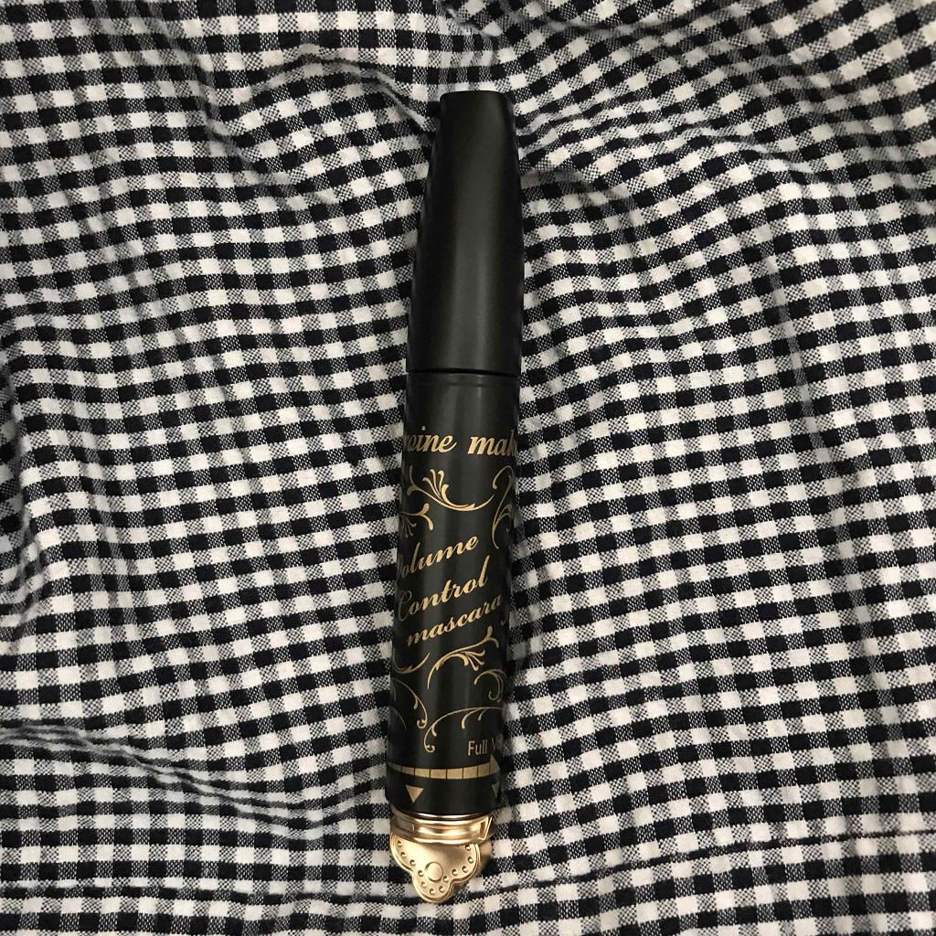 最近使用しているマスカラ！
ヒロインメイクさんから認定祝いとして
プレゼントを頂いたものです 🙊💘

すんごいマスカラがついてくれて
時短だし、なによりボリュームがでます 😌

ボリュームの調整もできる仕組みがあって
使いわけやすい！