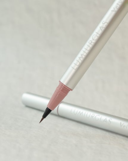 ベルベットアイブロウ/LUMIURGLAS/リキッドアイブロウを使ったクチコミ(1枚目)